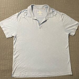 Tommy Bahama men’s light blue polo. Size XL. EUC